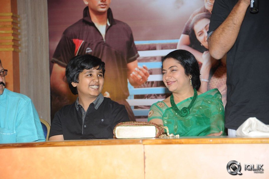Sachin-Tendulkar-Kadu-Movie-Press-Meet